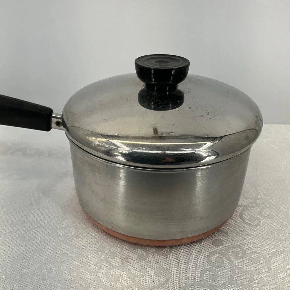 Revere Ware 1.5 Qt‎ Copper Bottom Saucepan With Lid